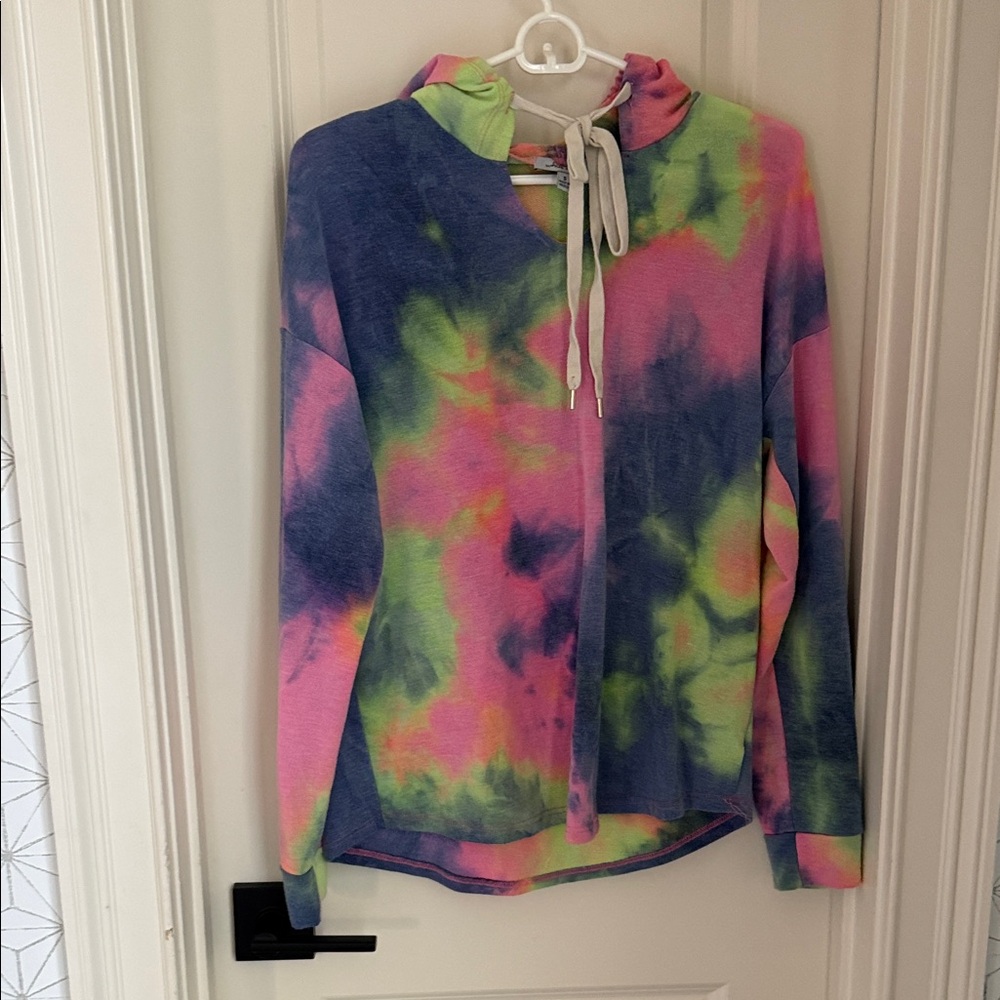 White Birch Pastel Tie-Dye Top